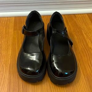 Maryjane platform shoes